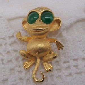 Vintage Samsan SA Monkey Brooch Faux Jade Eyes
